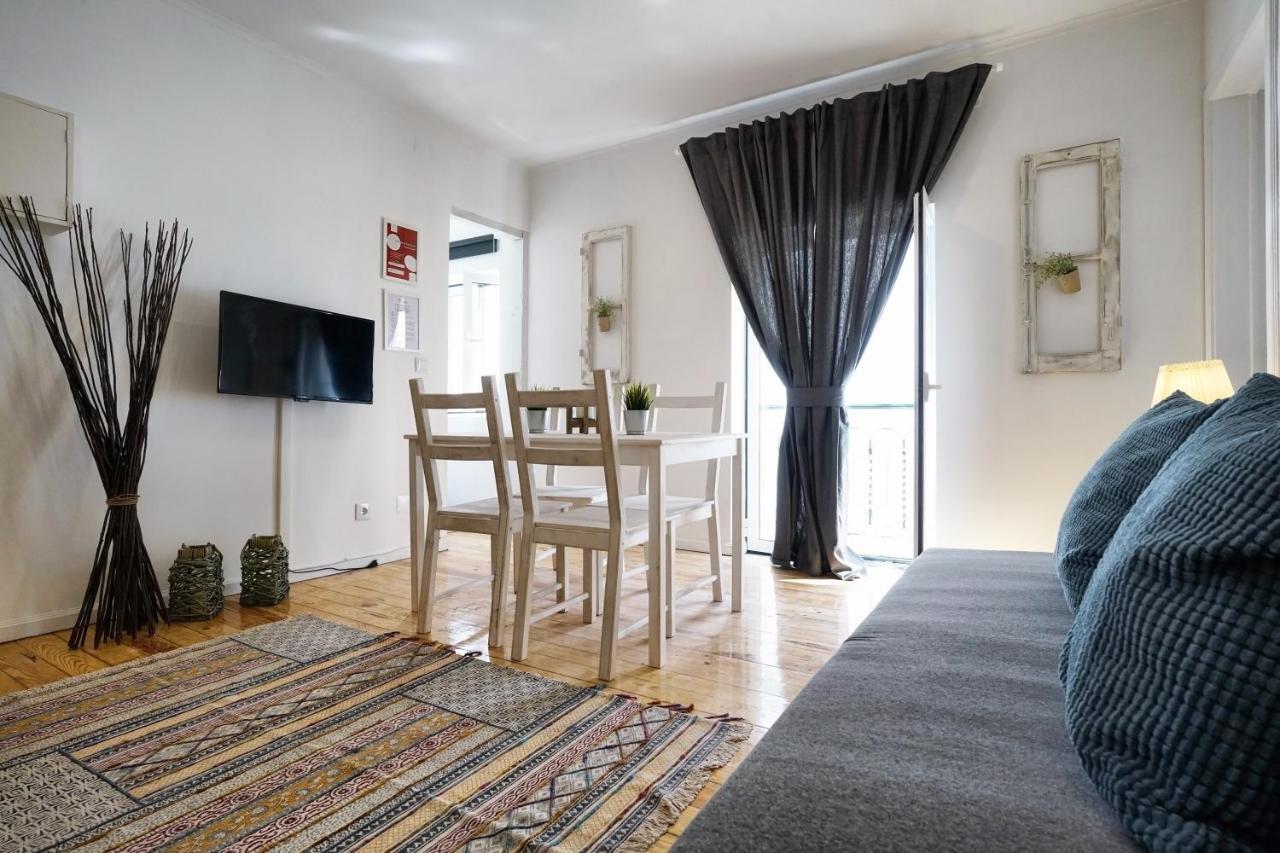 Alfama Historical Apartment 3 Bedroom Duplex リスボン エクステリア 写真